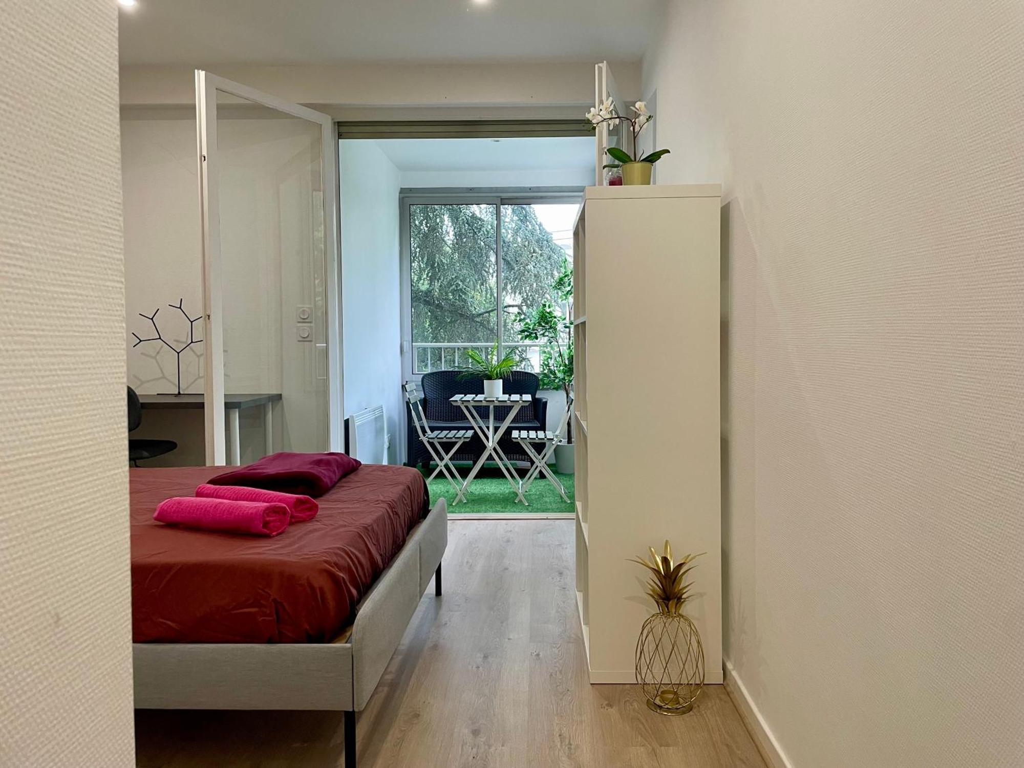 Bngo I Le Spacieux I 3 Chambres, 2 Salles De Bain, Parking Prive Gratuit, 8 Personnes, Vieux Lyon Hypercentre ภายนอก รูปภาพ