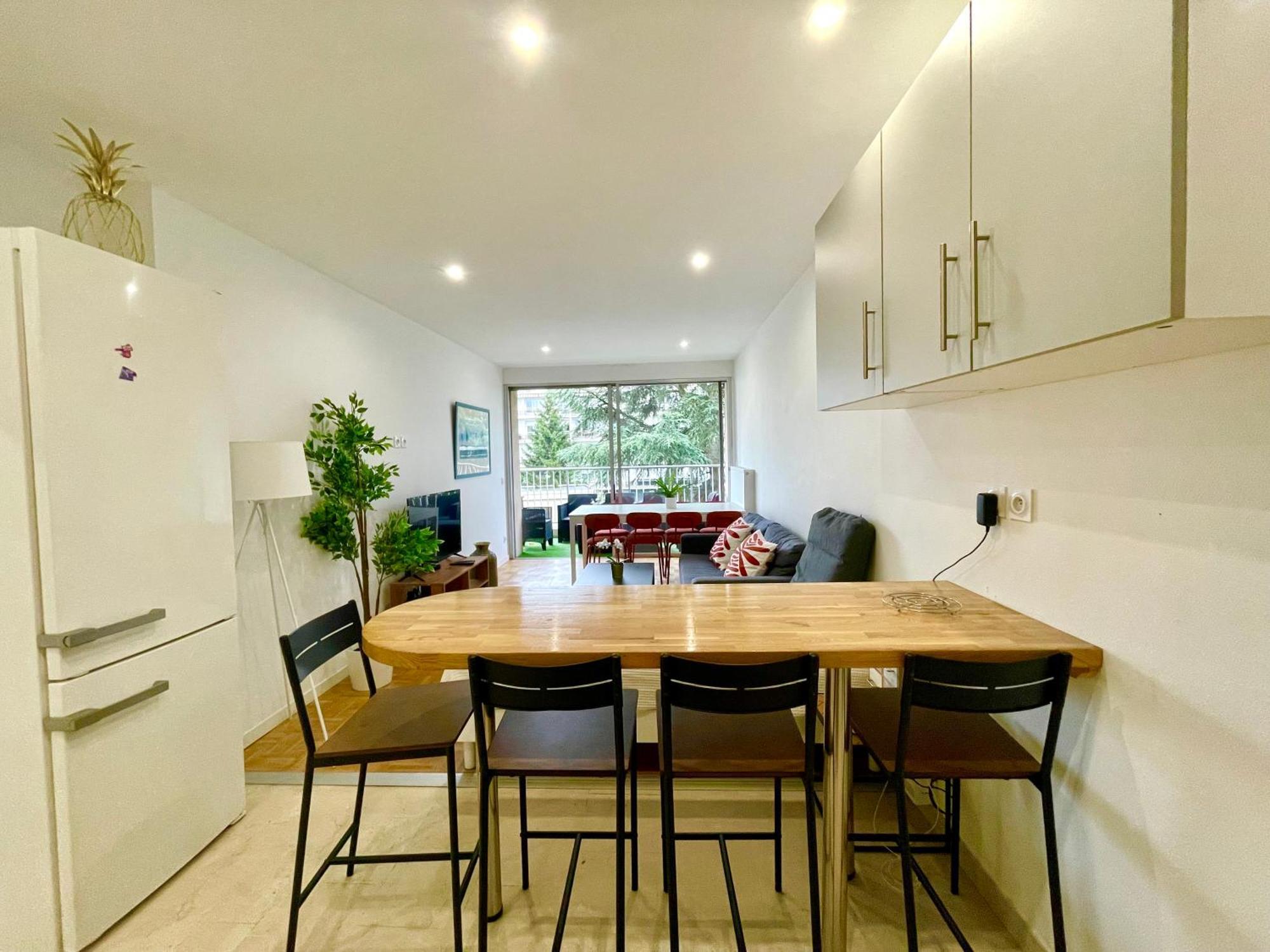 Bngo I Le Spacieux I 3 Chambres, 2 Salles De Bain, Parking Prive Gratuit, 8 Personnes, Vieux Lyon Hypercentre ภายนอก รูปภาพ