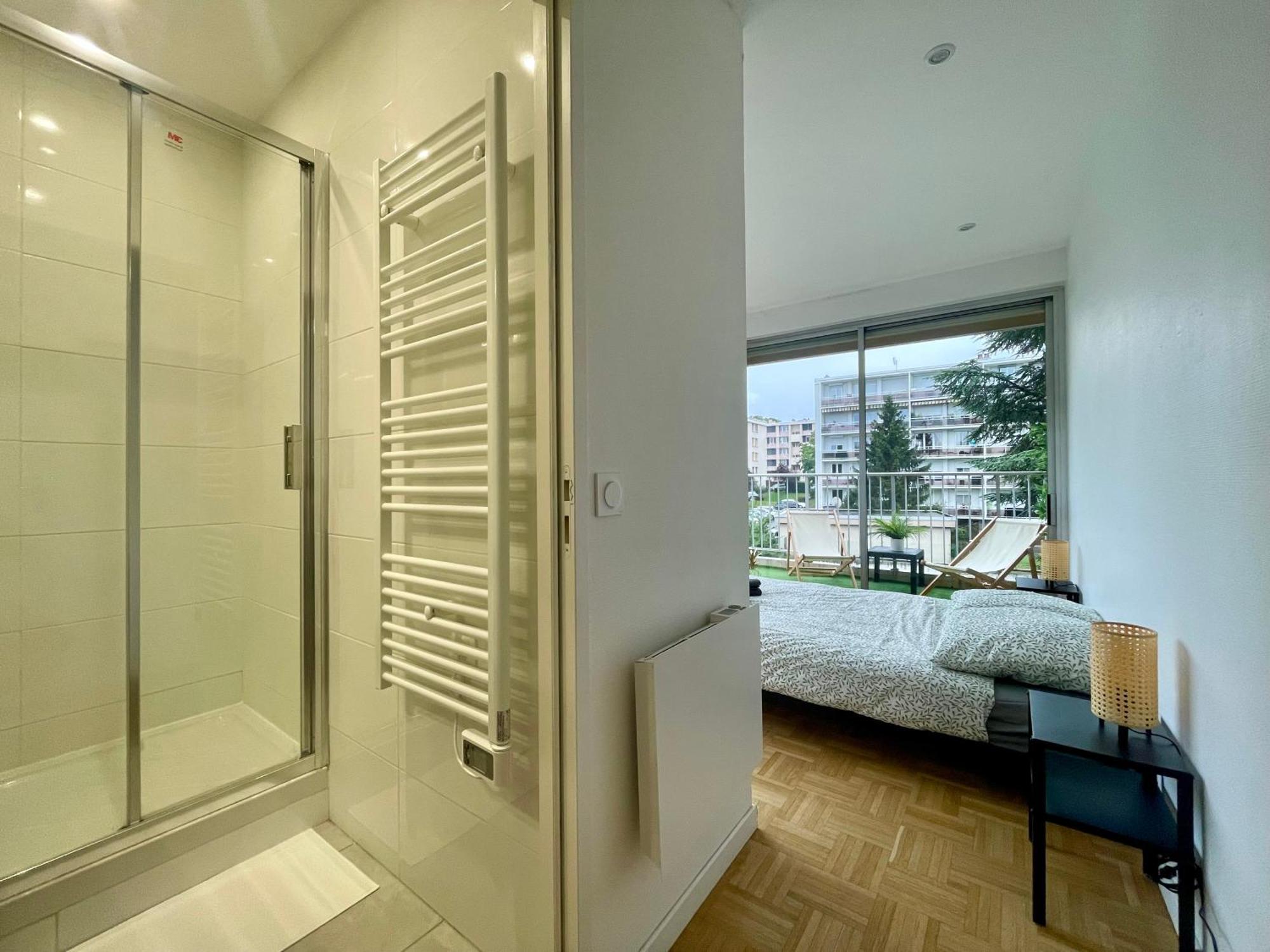Bngo I Le Spacieux I 3 Chambres, 2 Salles De Bain, Parking Prive Gratuit, 8 Personnes, Vieux Lyon Hypercentre ภายนอก รูปภาพ