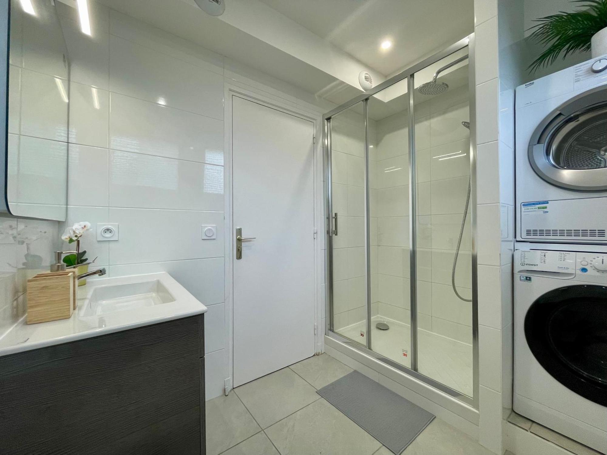Bngo I Le Spacieux I 3 Chambres, 2 Salles De Bain, Parking Prive Gratuit, 8 Personnes, Vieux Lyon Hypercentre ภายนอก รูปภาพ