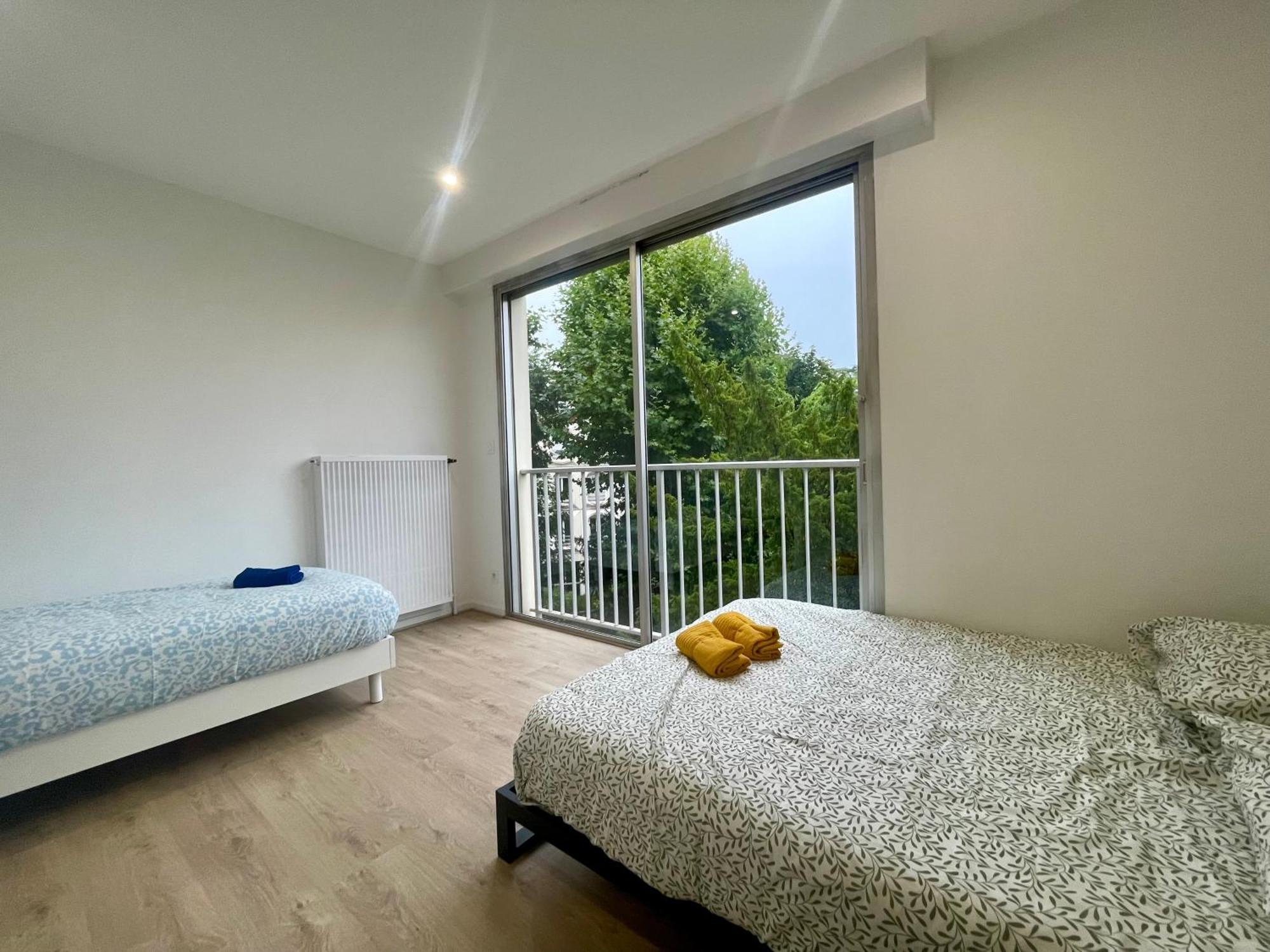 Bngo I Le Spacieux I 3 Chambres, 2 Salles De Bain, Parking Prive Gratuit, 8 Personnes, Vieux Lyon Hypercentre ภายนอก รูปภาพ