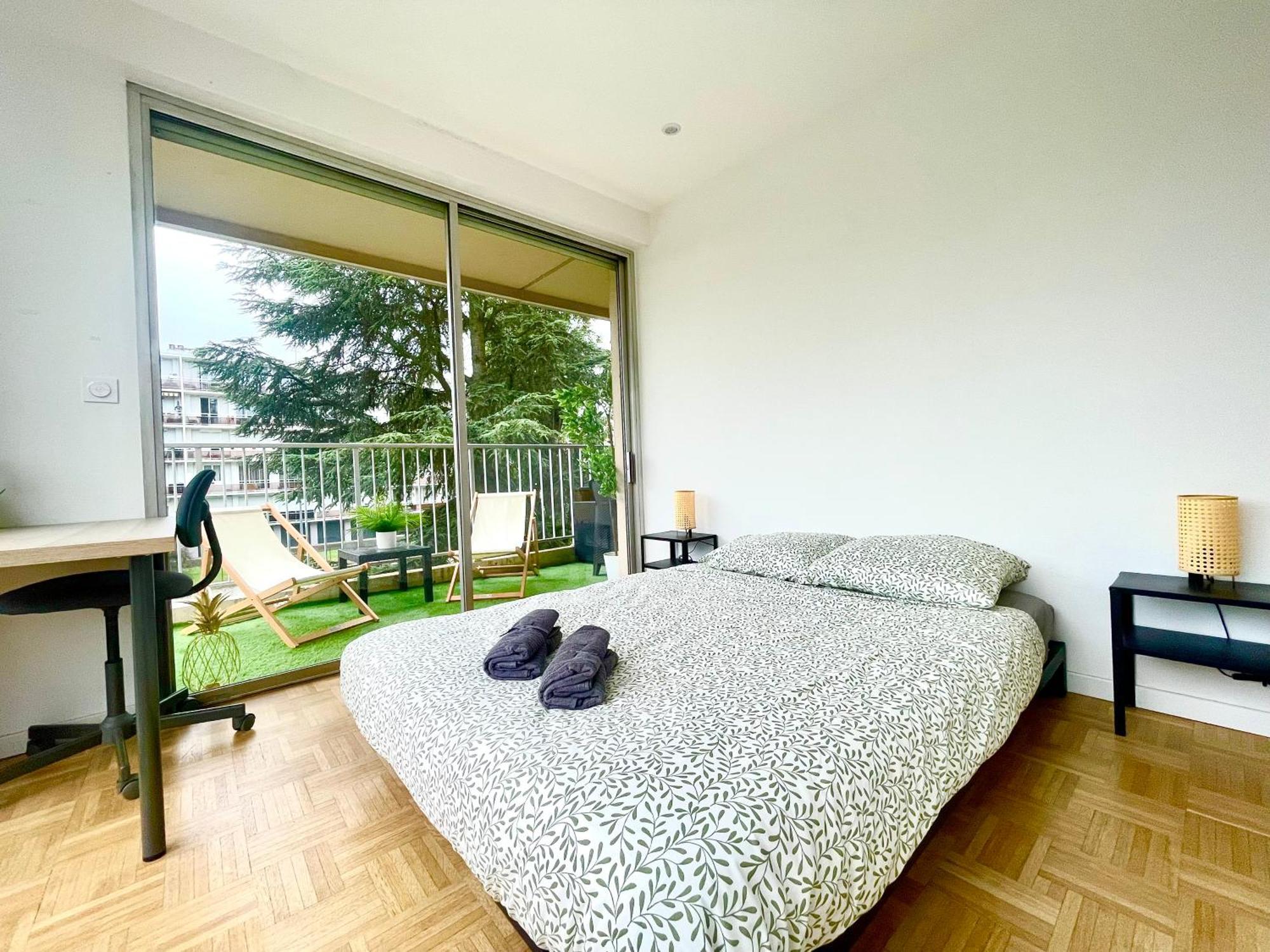 Bngo I Le Spacieux I 3 Chambres, 2 Salles De Bain, Parking Prive Gratuit, 8 Personnes, Vieux Lyon Hypercentre ภายนอก รูปภาพ